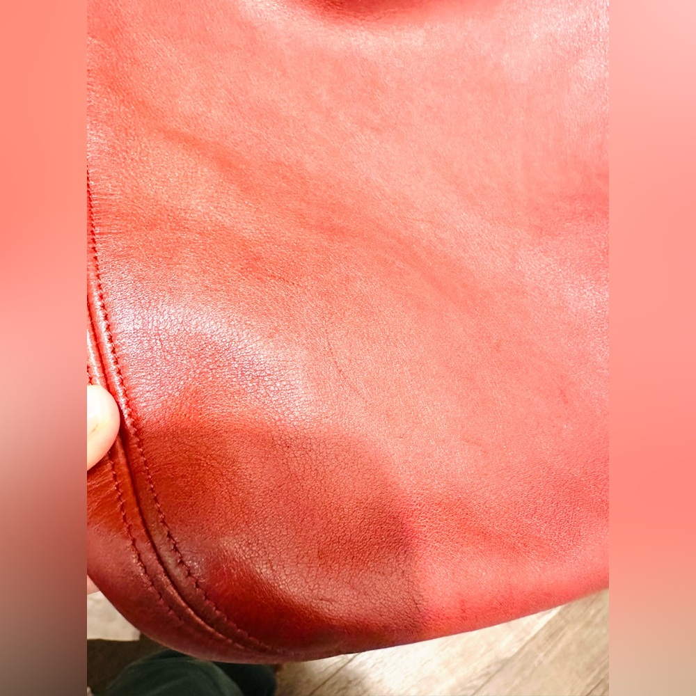 COACH Vintage Duffle SOHO XL cranberry Leather tote Bag - Picture 10 of 11
